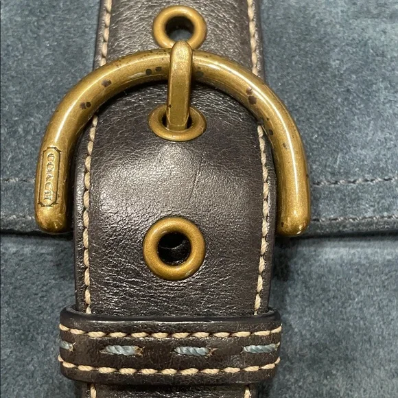 Coach suede messenger crossbody mini, hard to find - Picture 8 of 13